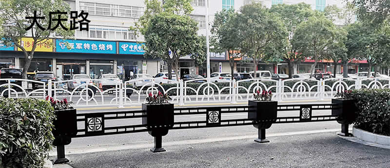 道路景觀護欄=鍍鋅鋼花箱（xiāng）護欄內頁_03.jpg