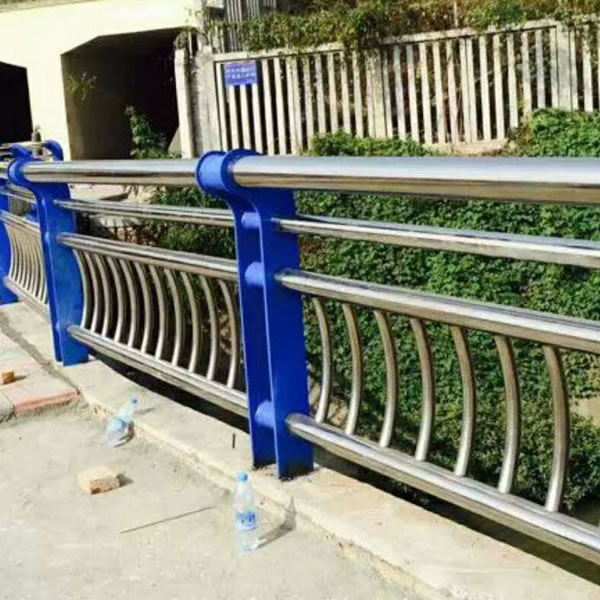 大成道路護欄（lán）定製-01